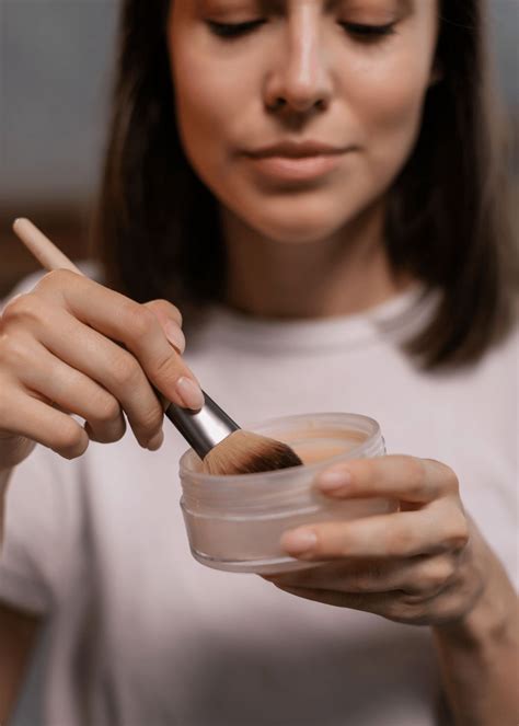The Key to Long-Lasting Makeup: Makeup Revolution's Magic Crema